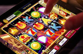 Experience the Thrill of Playing Online Casino Games -1653114467